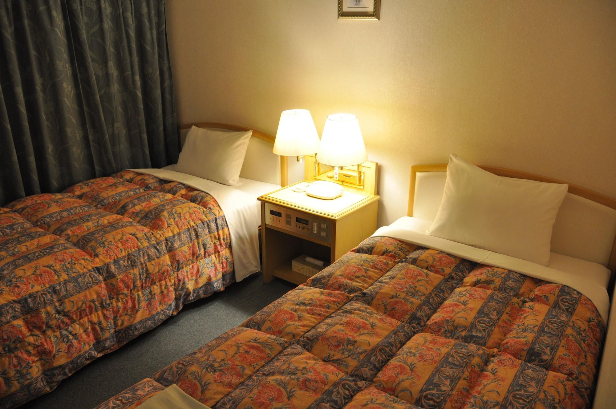 Hotel Palace Inn Toyota Toyota  Esterno foto
