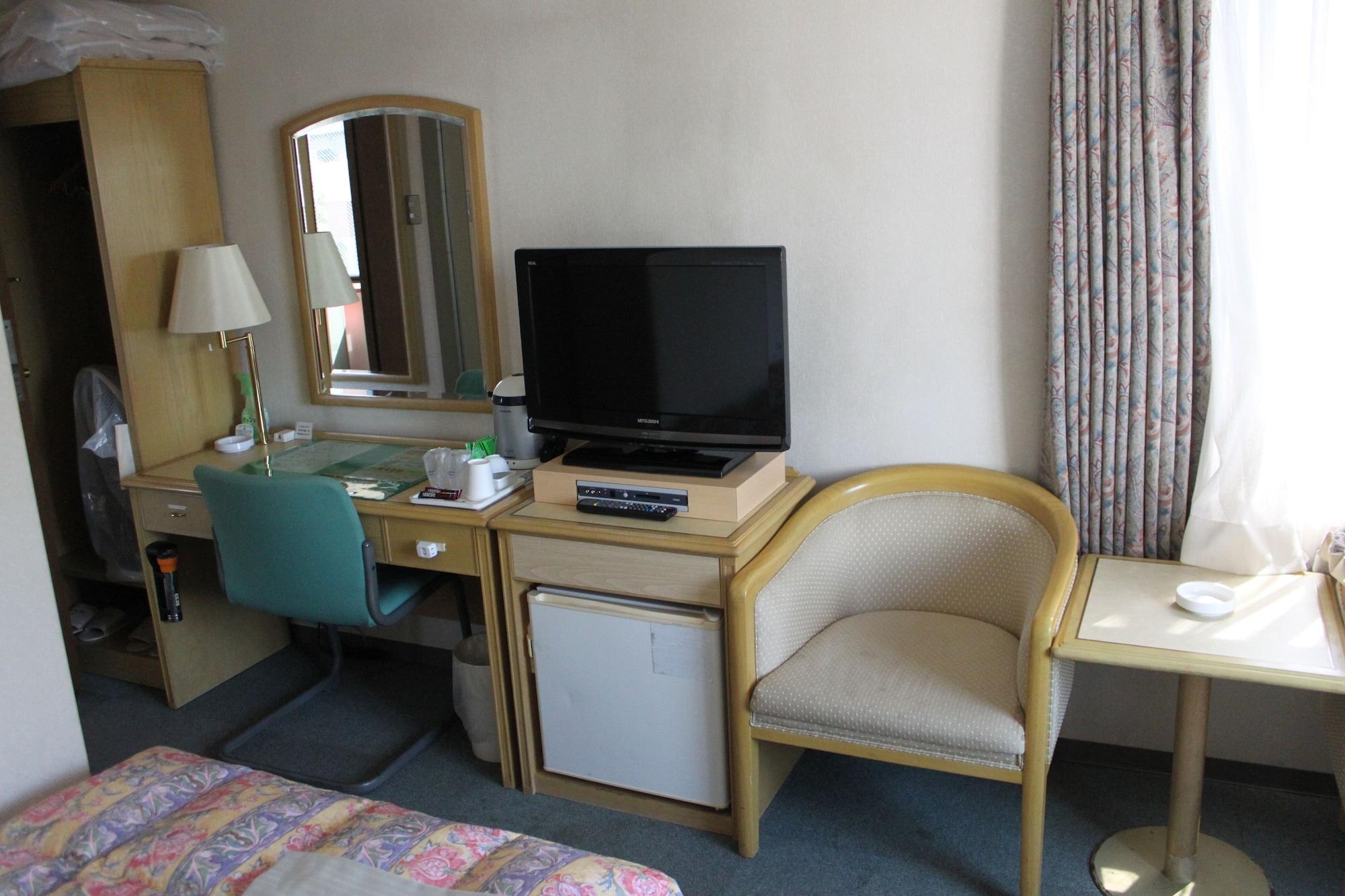 Hotel Palace Inn Toyota Toyota  Esterno foto