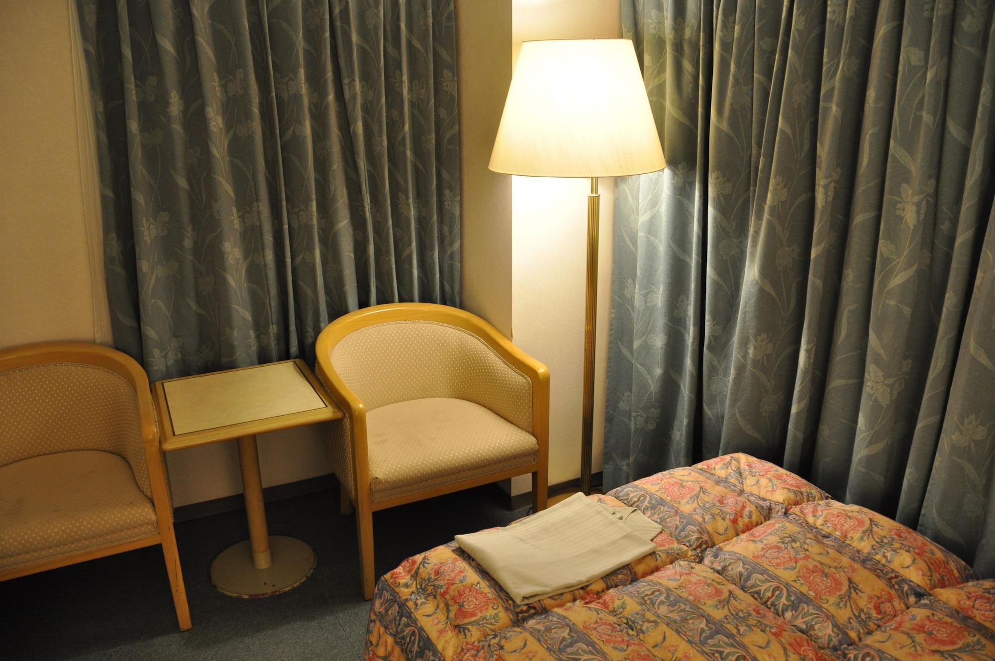 Hotel Palace Inn Toyota Toyota  Esterno foto