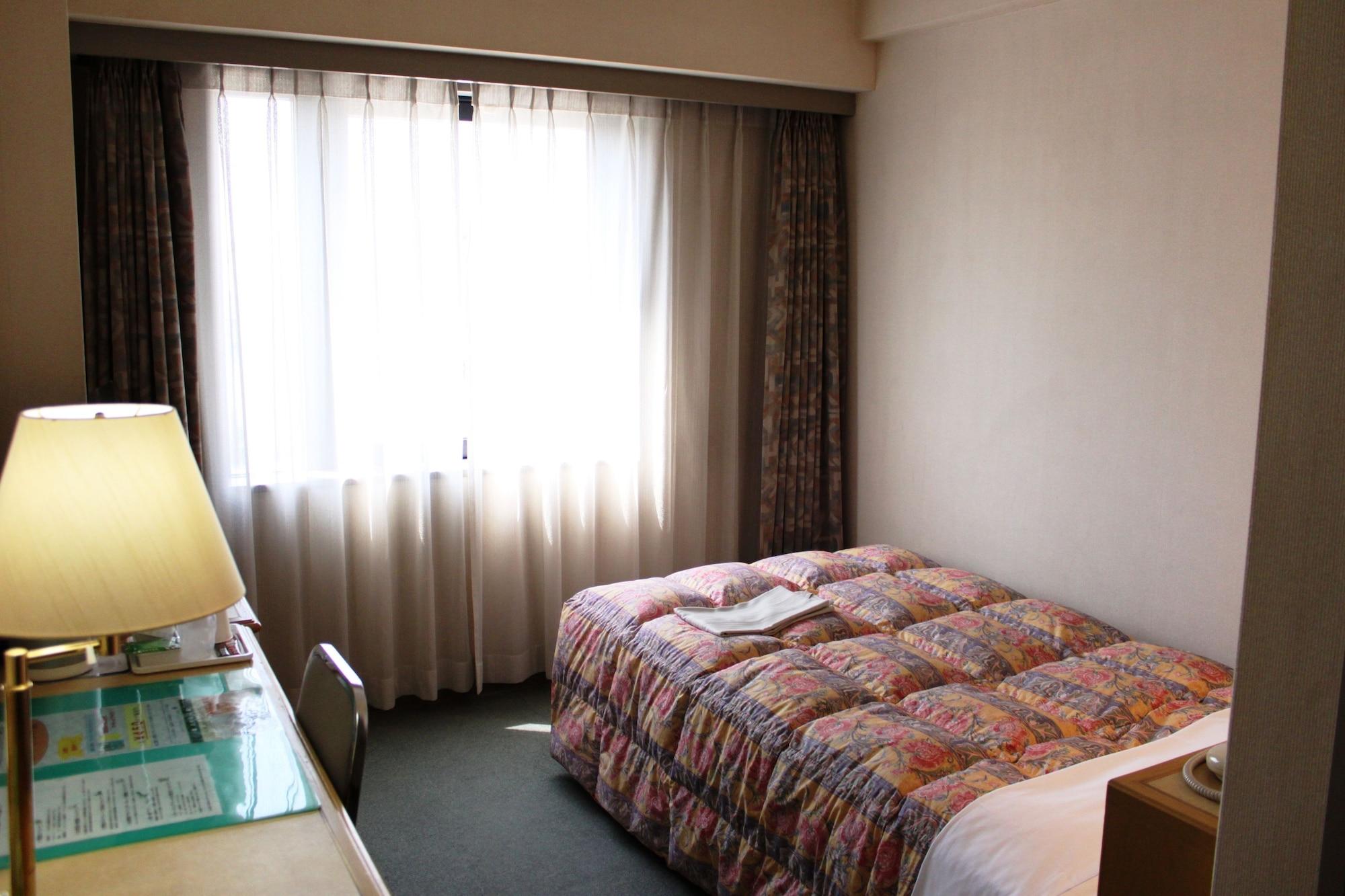Hotel Palace Inn Toyota Toyota  Esterno foto