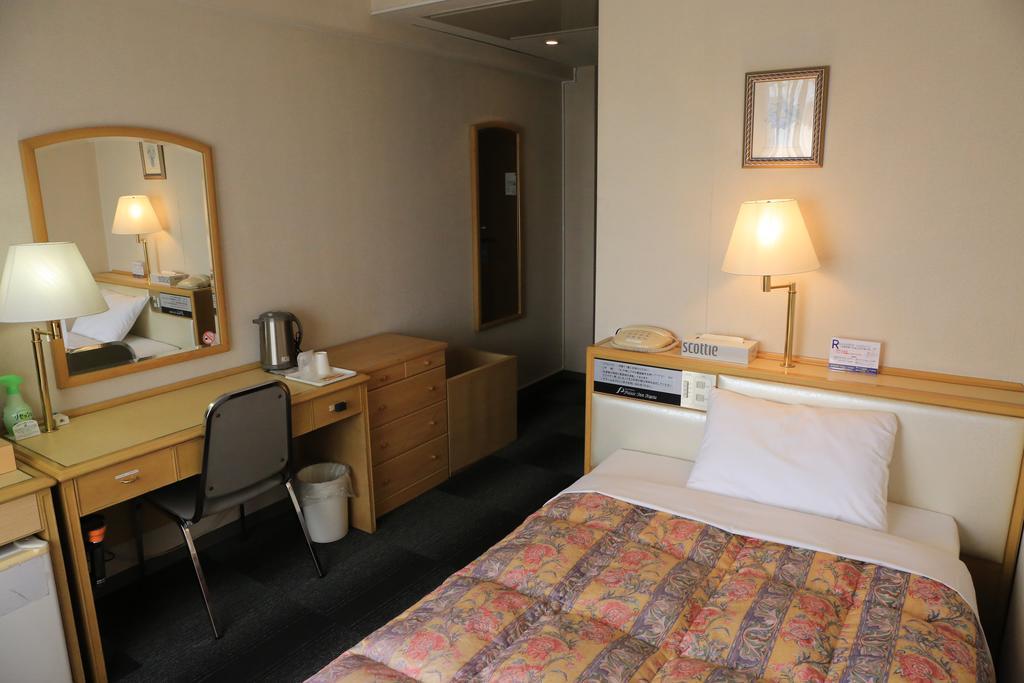Hotel Palace Inn Toyota Toyota  Esterno foto