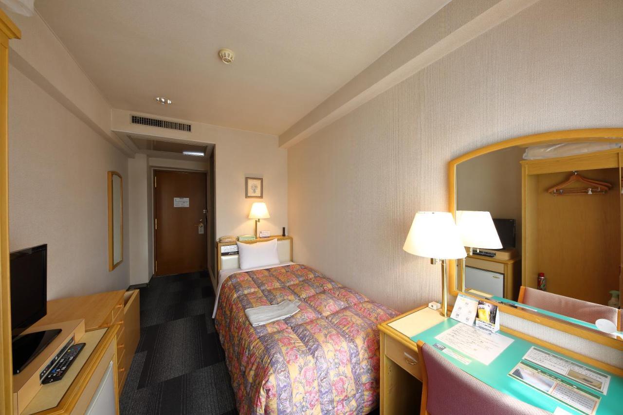 Hotel Palace Inn Toyota Toyota  Esterno foto
